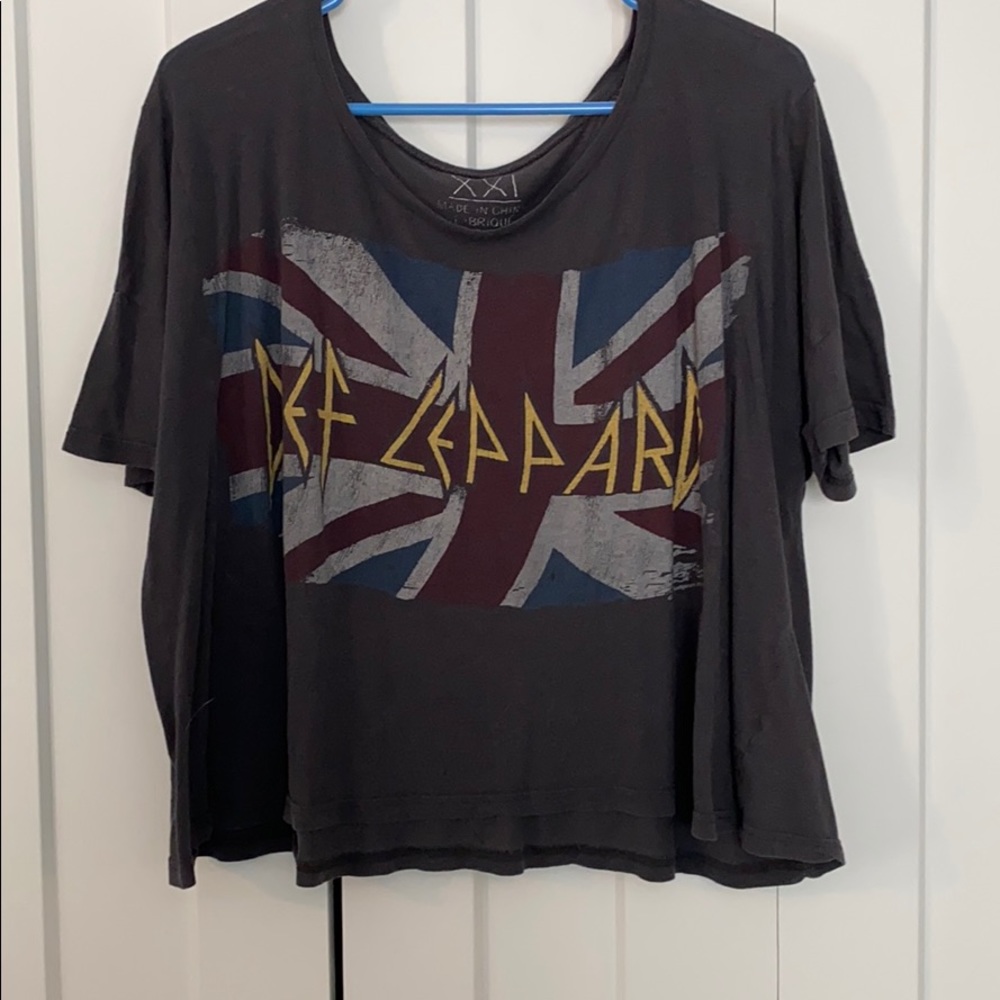 Cropped Style Band T
